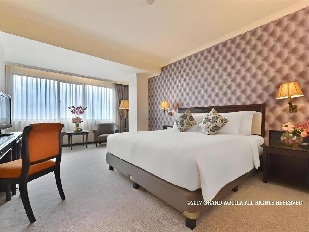 Artotel Suites Aquila Bandung Exterior foto
