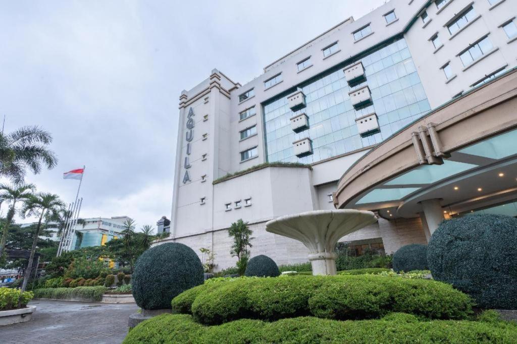 Artotel Suites Aquila Bandung Exterior foto