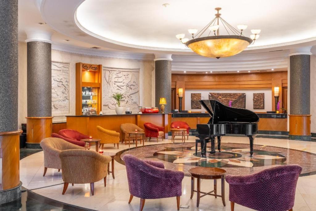 Artotel Suites Aquila Bandung Exterior foto